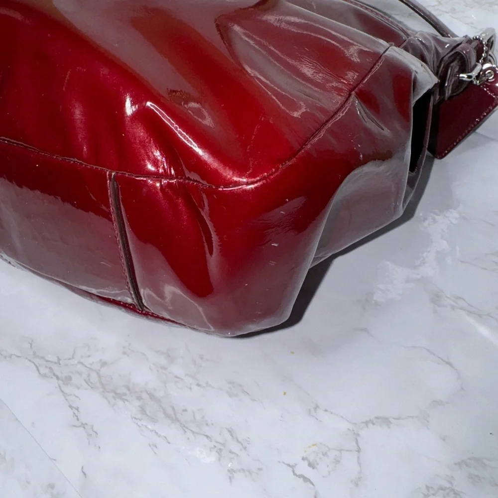 COACH CHELSEA Wine Red Patent Leather Ashley Hobo Shoulder Bag Purse #17861 EUC - Picture 8 of 17